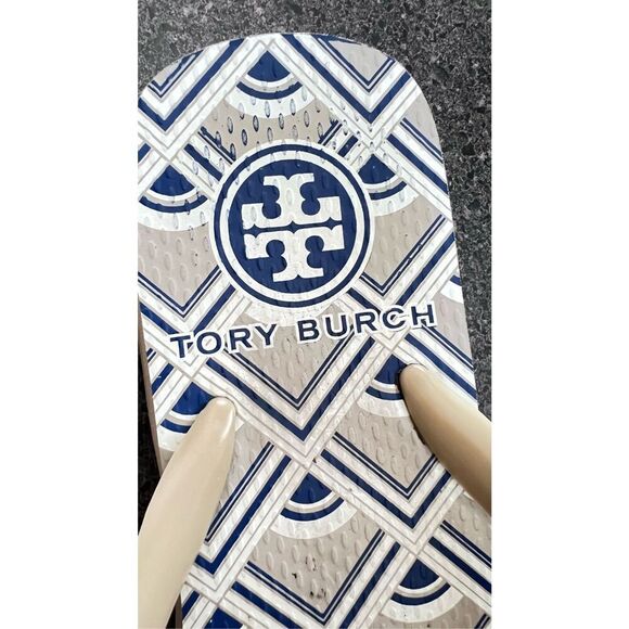 Tory Burch  Flat Flip Flop Yellow sandals size 7 - Picture 12 of 12